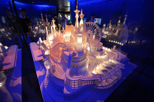 paper-castle-lead
