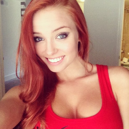 One Curvy Redhead Chivette Jessica Sulecki 26 Photos Thechive