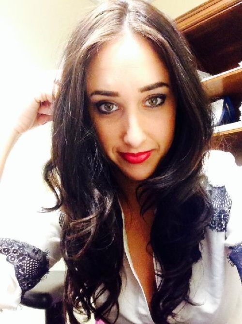 Chivettes Bored at Work (26 Photos)