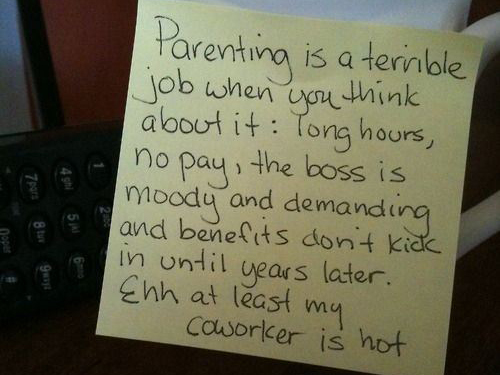 leade Stay at home dad leaves post its for his wife (20 Photos)