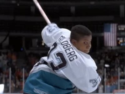 The Mighty Ducks: Game Changers' Review - New Disney Show Reminds Us What  It's Like to Suck at Sports