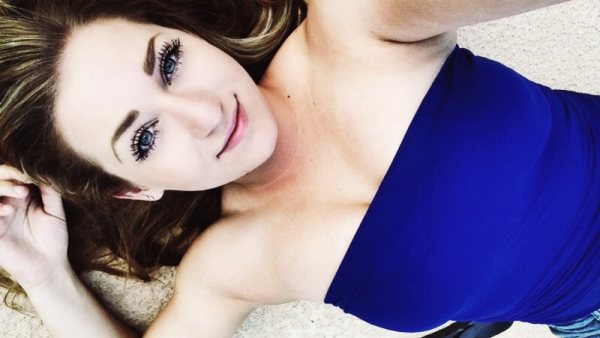 Gorgeous teen girl looks hot in blue dress