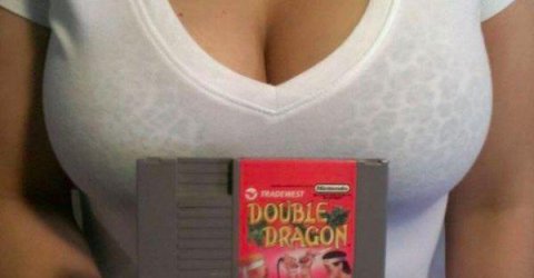 hot babe with sexy boobs sells DOUBLE DRAGON video game