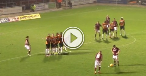 Barnet players kicks ball away at free kick (Video)