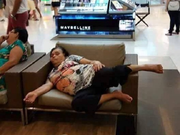 Poor Lady Falls Asleep In Public And Becomes A Meme 24 Photos