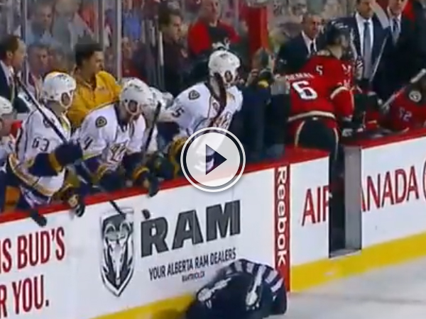 Dennis Wideman cross checks referee (Video)