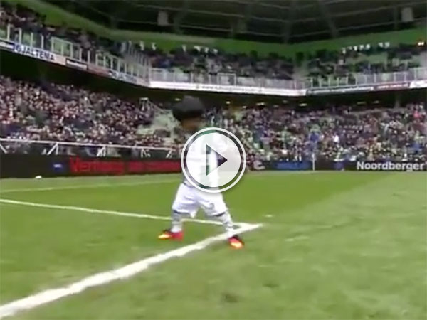 Little kid scores goal and celebrates like Cristiano Ronaldo (Video)