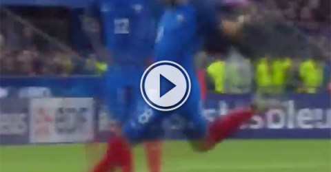 Dimitri Payet awesome free kick (Video)