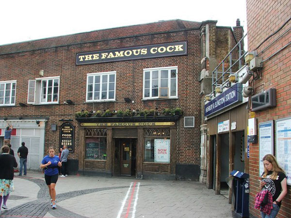 rude-and-offensive-pub-names-19-photos