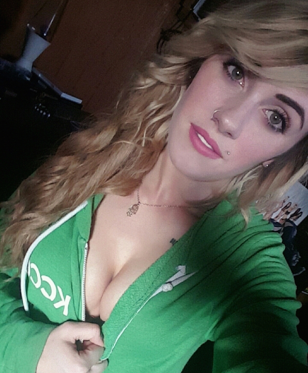 Sexy Chivette poses for the camera, wearing a KCCO sweatshirt , giving teasing view of her splending cleavage.