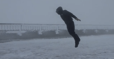 When it's this windy out- suit up, and get the camera (Video)