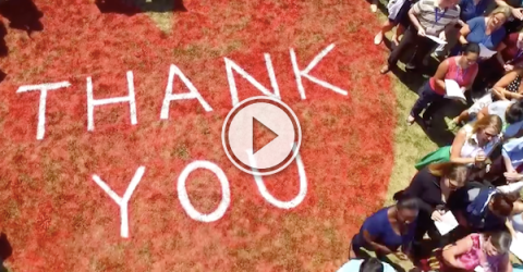 Hospital staff sing a Hip song to give Gord Downie courage (Video)