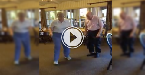 Elderly couple goes to the bar to dance to Uptown Funk! (Video)