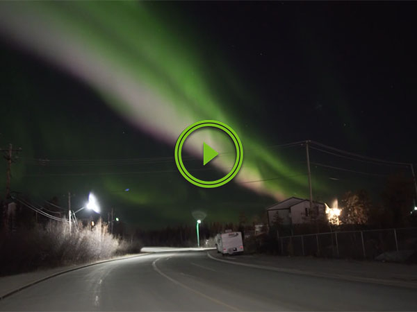 Incredible Aurora Borealis lights up Canadian skies (Video)