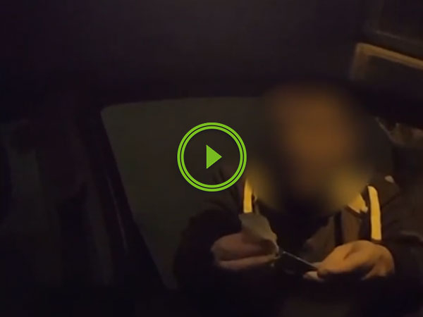 Drunk Man Tries To Pay For Taxi With Rizlas (Video)
