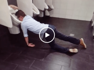 Guy browsing theCHIVE notices something familiar... (Video)