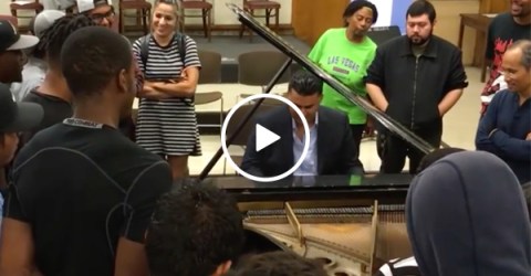 Classic pianist performs Dr. Dre songs, is certified G (Video)