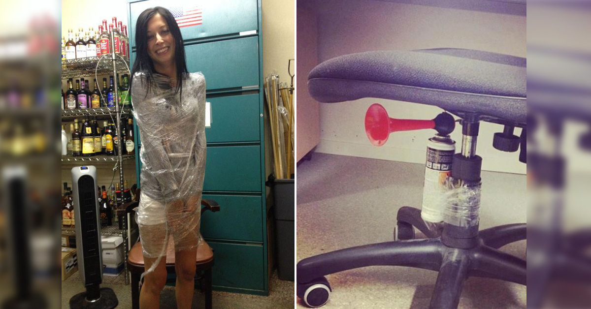 31 Hilarious Workplace Pranks
