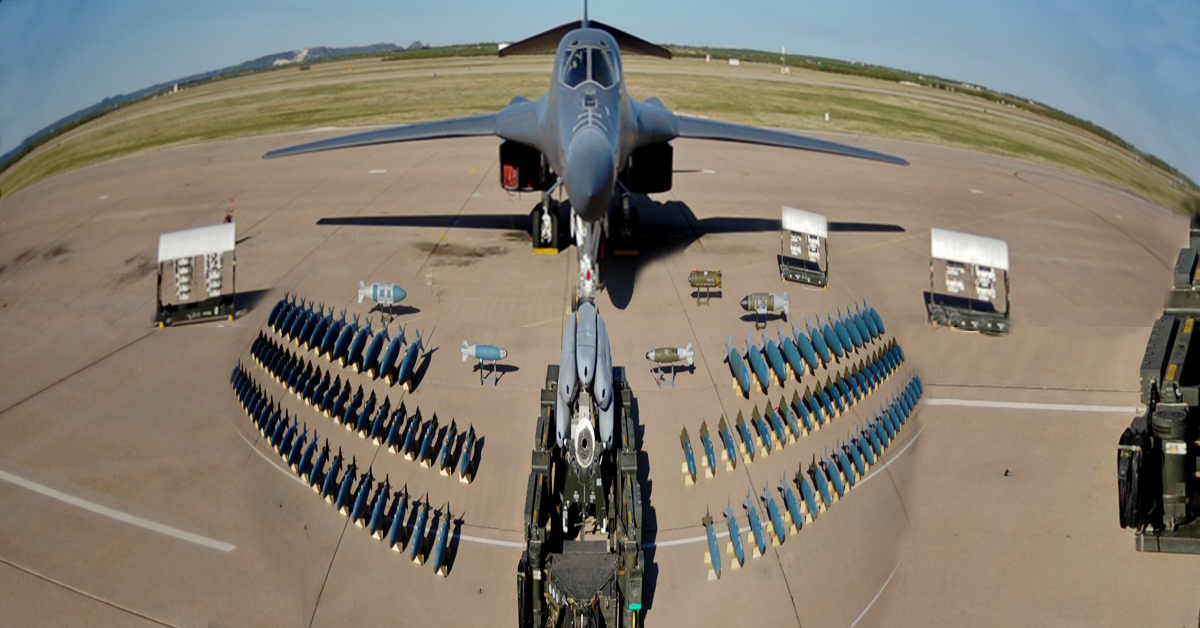 Big Booming Facts About The B-1B Lancer Bomber Photos On TheChive.com ...