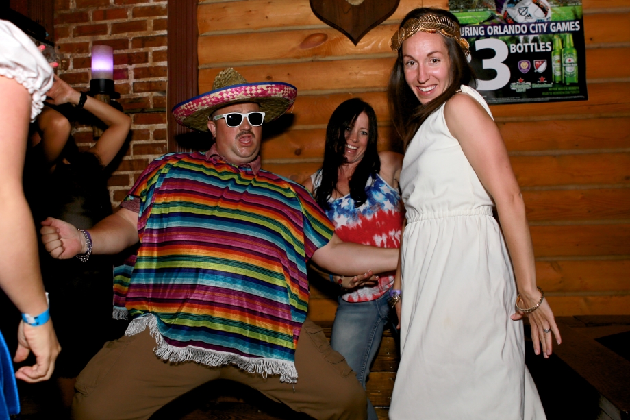 Chive Nation: Party with a Purpose! (50 HQ Photos)