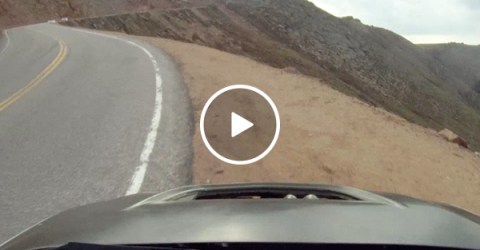 Car drifts off mountainside at 80 miles per hour (Video)
