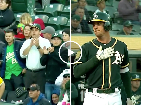 Oakland Athletics Fans Give Stephen Piscotty An Applause of Respect