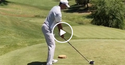 Tiger Woods Hits A Ball A Mile Like Dustin Johnson and Rory McIlroy