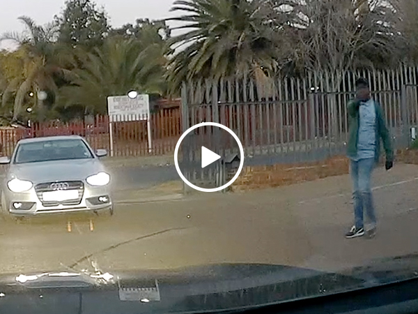 Couple narrowly escapes terrifying carjacking attempt (Video)