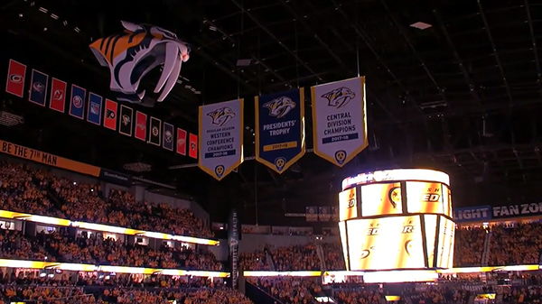 Nashville Predators raise a laughable banner, Internet destroys them
