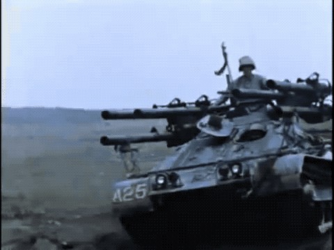 6-barrol Anti-Tank M50 Ontos Firing Guns GIFs Video Scary Weapon Chive ...