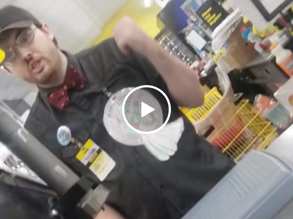 Angry Dad Confronts Cashier After He Makes Fun Of Daughter Getting Pads