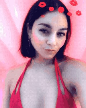 Sexy Hot Girls Photos GIFs Selfies Legs Mirror 2021 : Burning the late night sexy selfies wick (89 Photos 70