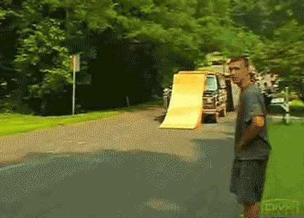 Things That Bounce Thursday (18 GIFS)