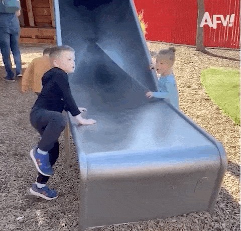 Dads with amazing reflexes for their children