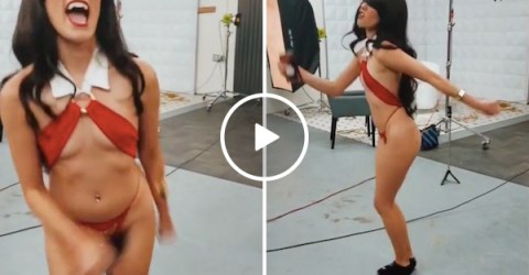 When Vampirella tells you to whip it, you whip it good (Video)