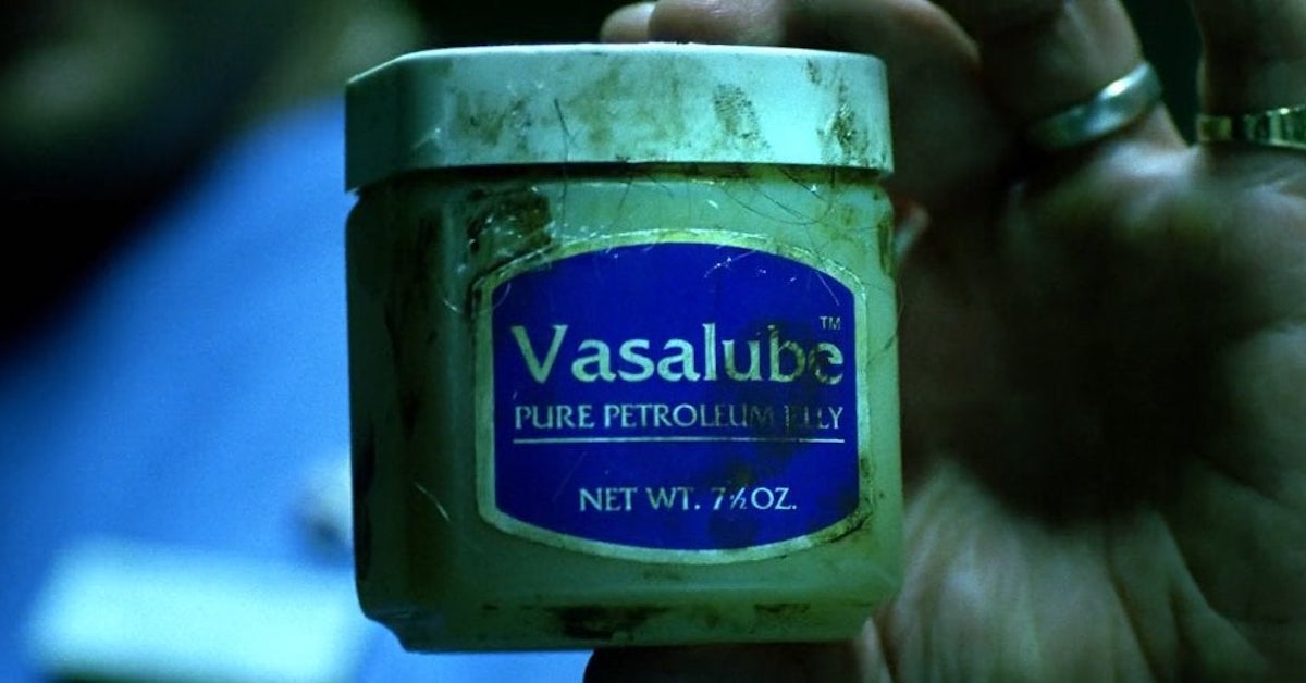 A vaseline and chafing dilemma isn’t worth breaking up over (11 GIFs) .