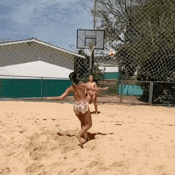 Natalia Guitler definitely knows how to handle some balls (15 GIFs) 5