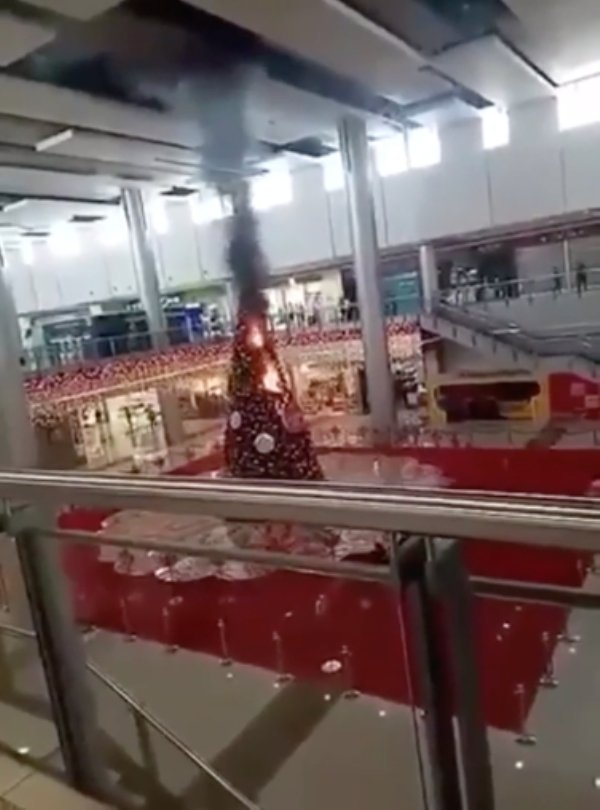 Terrible-Christmas-Reddit-Fail16.jpg