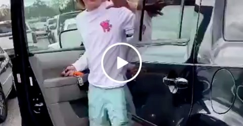 Idiot kid brazenly attempts Hit and Run, gets immediate Karma (Video)
