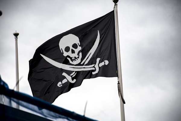 ARRR, gimme Pirate Facts ye Scallywag!