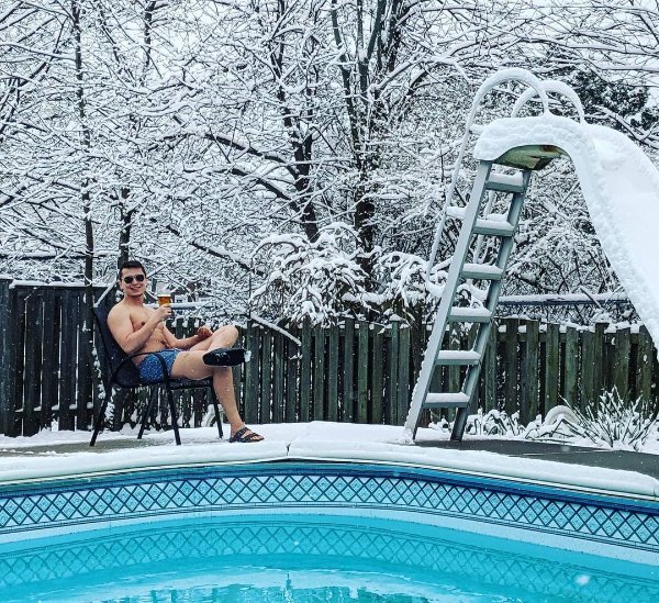 [Image: anvsor__meanwhileincanada-Spring-is-defi...&w=600]