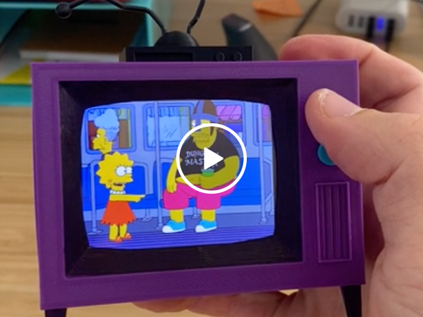 Mini Simpsons TV plays first 11 seasons at random (Video)