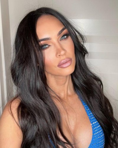 Megan Fox - Megan Fox's insane text to stylist about cutting a hole in her dress f
