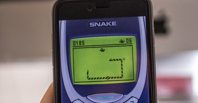 A tribute to the greatest mobile game of all time – 'Snake