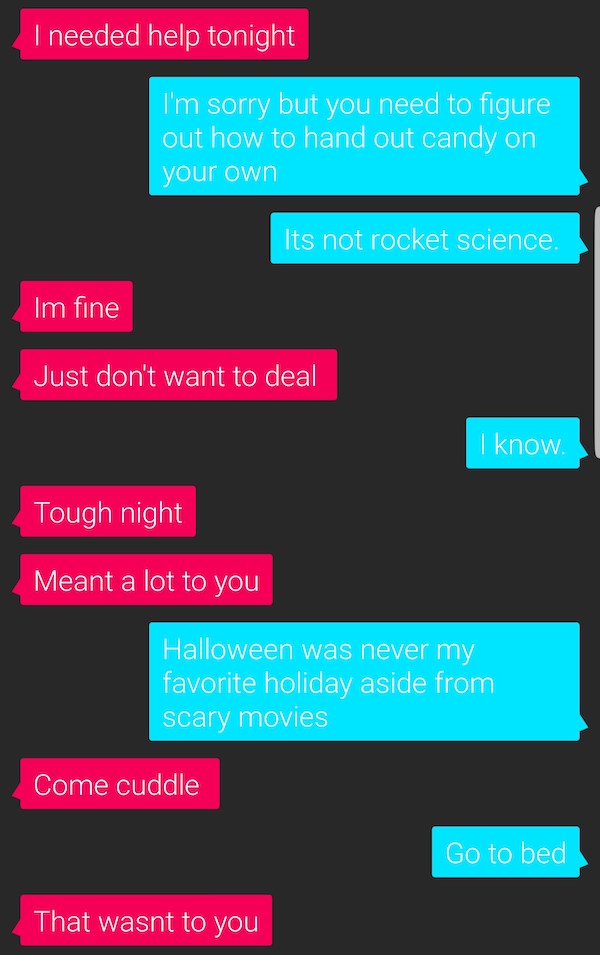 Screenshots of texts from Exes is the definition of cringe