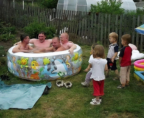 funny-humans-doing-human-things-pics-1-96-63b7f635bad86__700.jpg