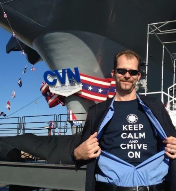 GIFs Bouncing Boobs Sexy Hot Girls Checkers Chivers Who Serve Military