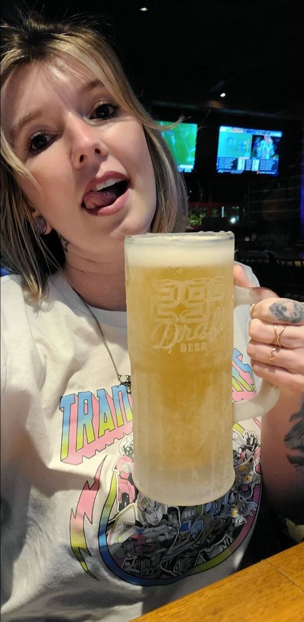 Disqus Profile - Chellebellegogo