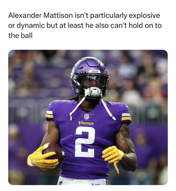 Leather bound NFL memes from Week 2 are primetime winners... Cousins!