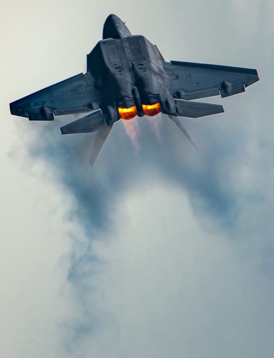 F-22 Raptor High-Res Best Compilation U.S. Air Force Stealth Awesome